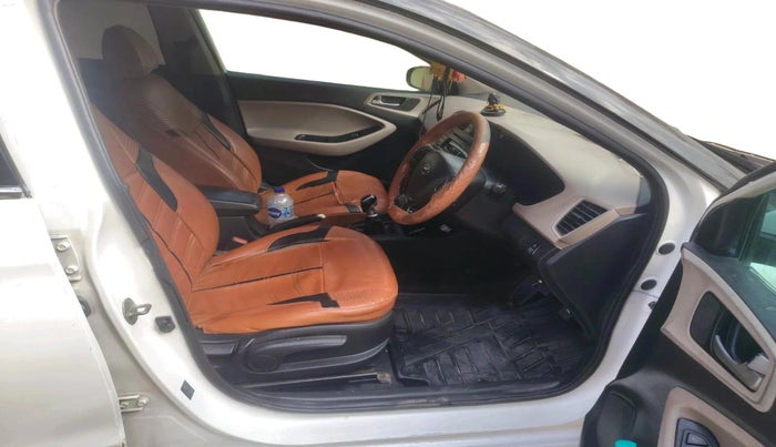 2014 Hyundai Elite i20 SPORTZ 1.4 CRDI, Diesel, Manual, 1,30,453 km, interior