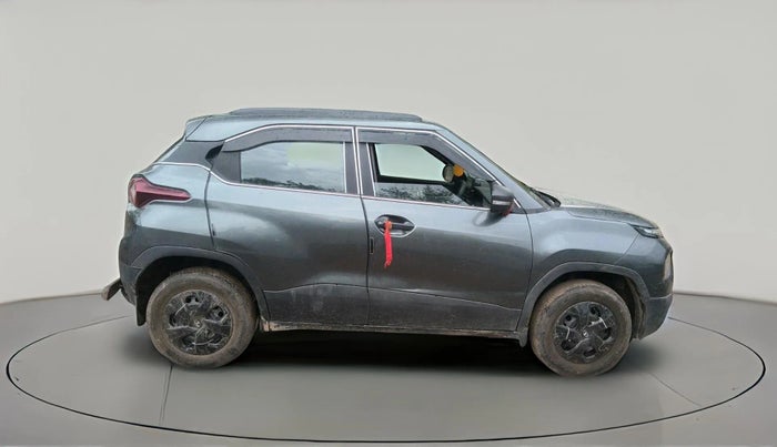 2025 Tata PUNCH PURE MT, Petrol, Manual, 2,266 km, exterior