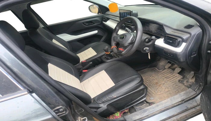 2025 Tata PUNCH PURE MT, Petrol, Manual, 2,266 km, interior