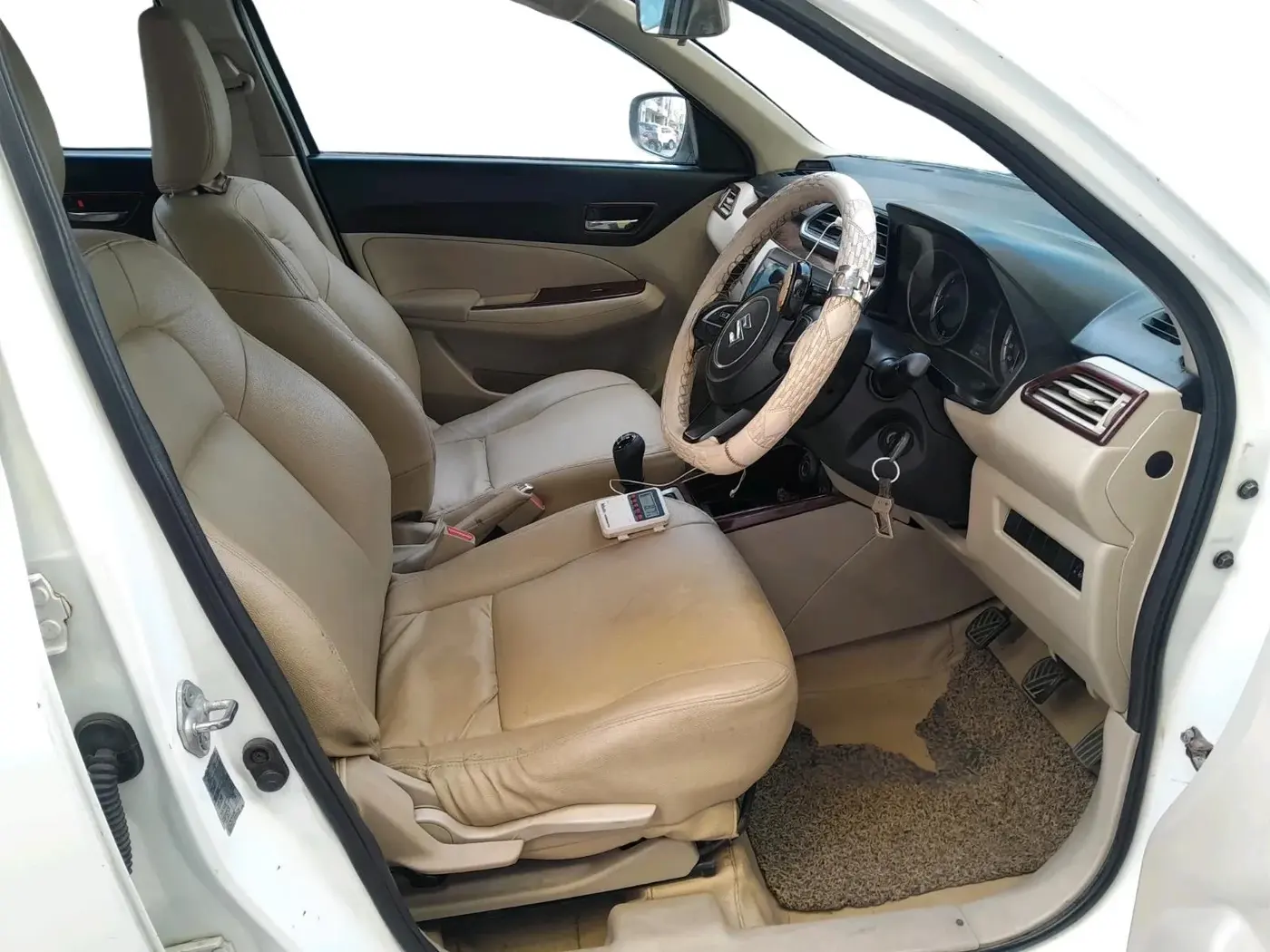 2018 Maruti Dzire VDI, Diesel, Manual, 1,04,470 km, interior