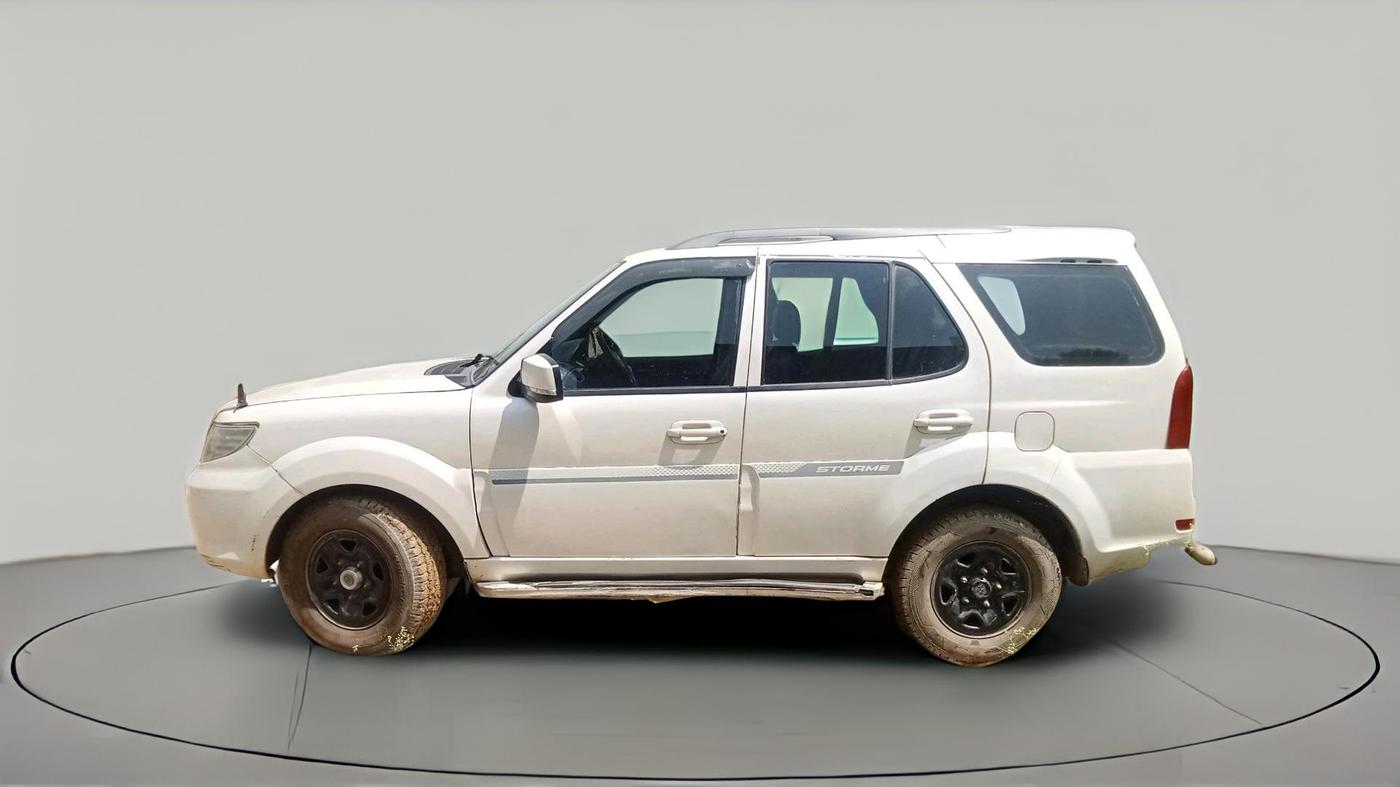 2017 Tata Safari Storme 2.2 EX 4X2, Diesel, Manual, 1,00,387 km, exterior