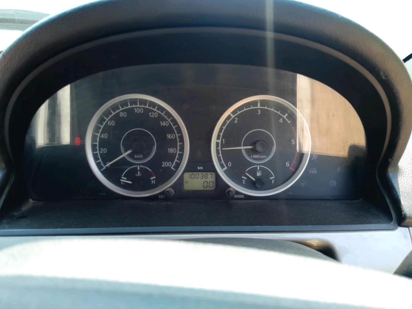 2017 Tata Safari Storme 2.2 EX 4X2, Diesel, Manual, 1,00,387 km, interior