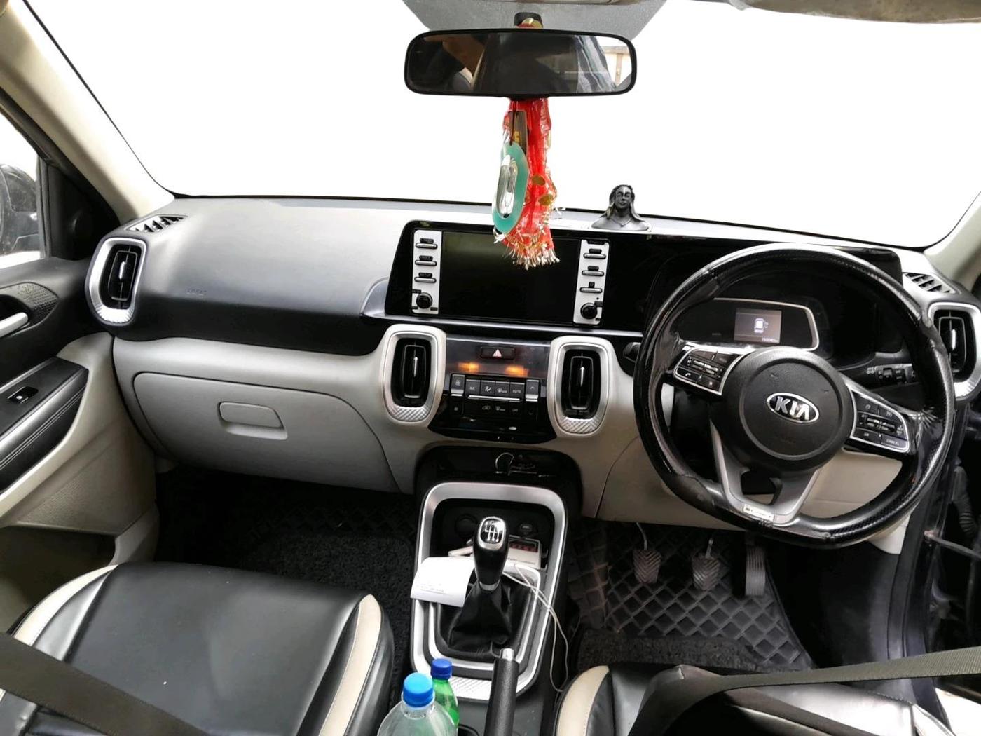 2021 KIA SONET HTX 1.5, Diesel, Manual, 1,50,040 km, interior