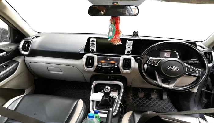 2021 KIA SONET HTX 1.5, Diesel, Manual, 1,50,040 km, interior