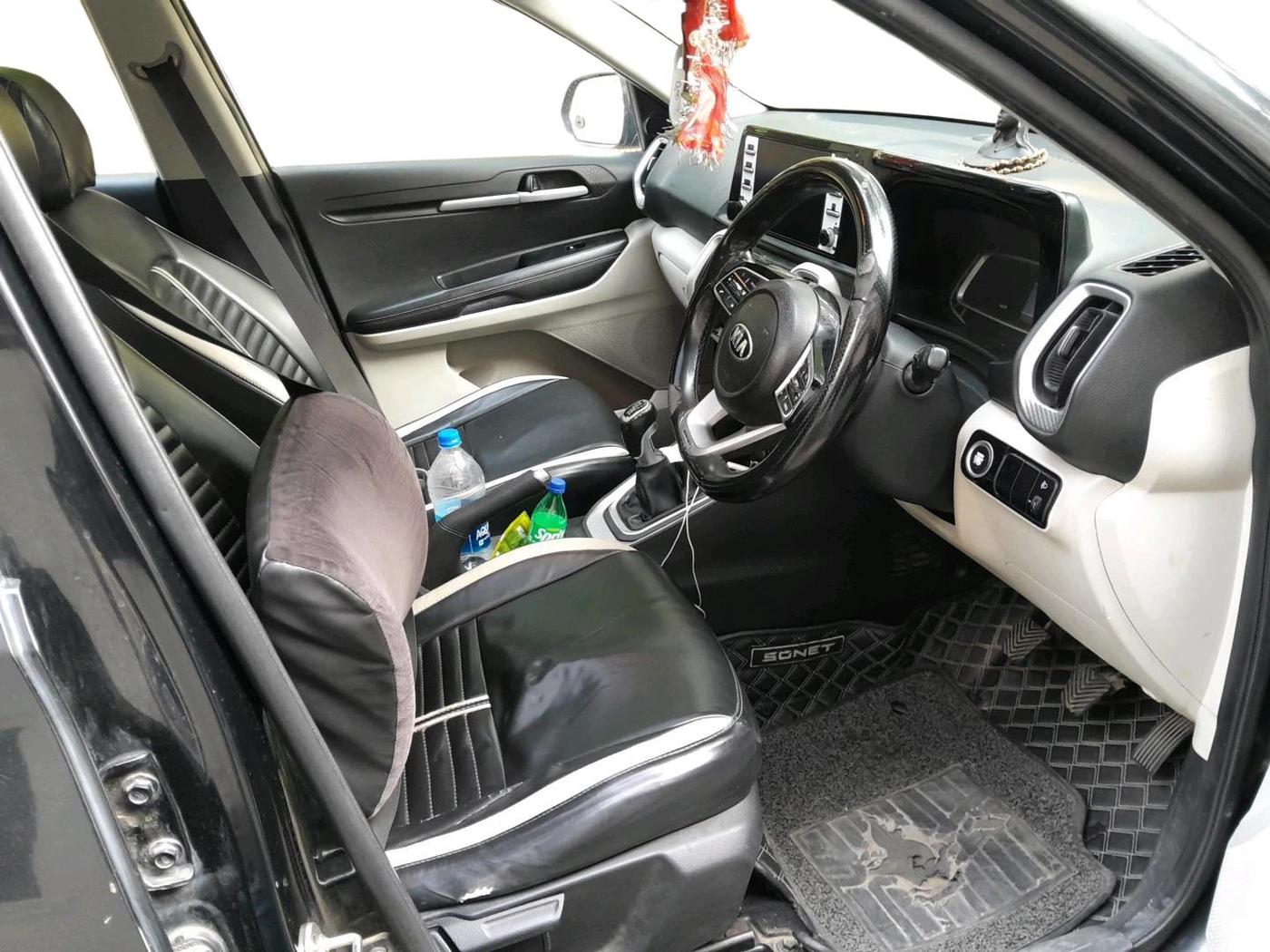 2021 KIA SONET HTX 1.5, Diesel, Manual, 1,50,040 km, interior