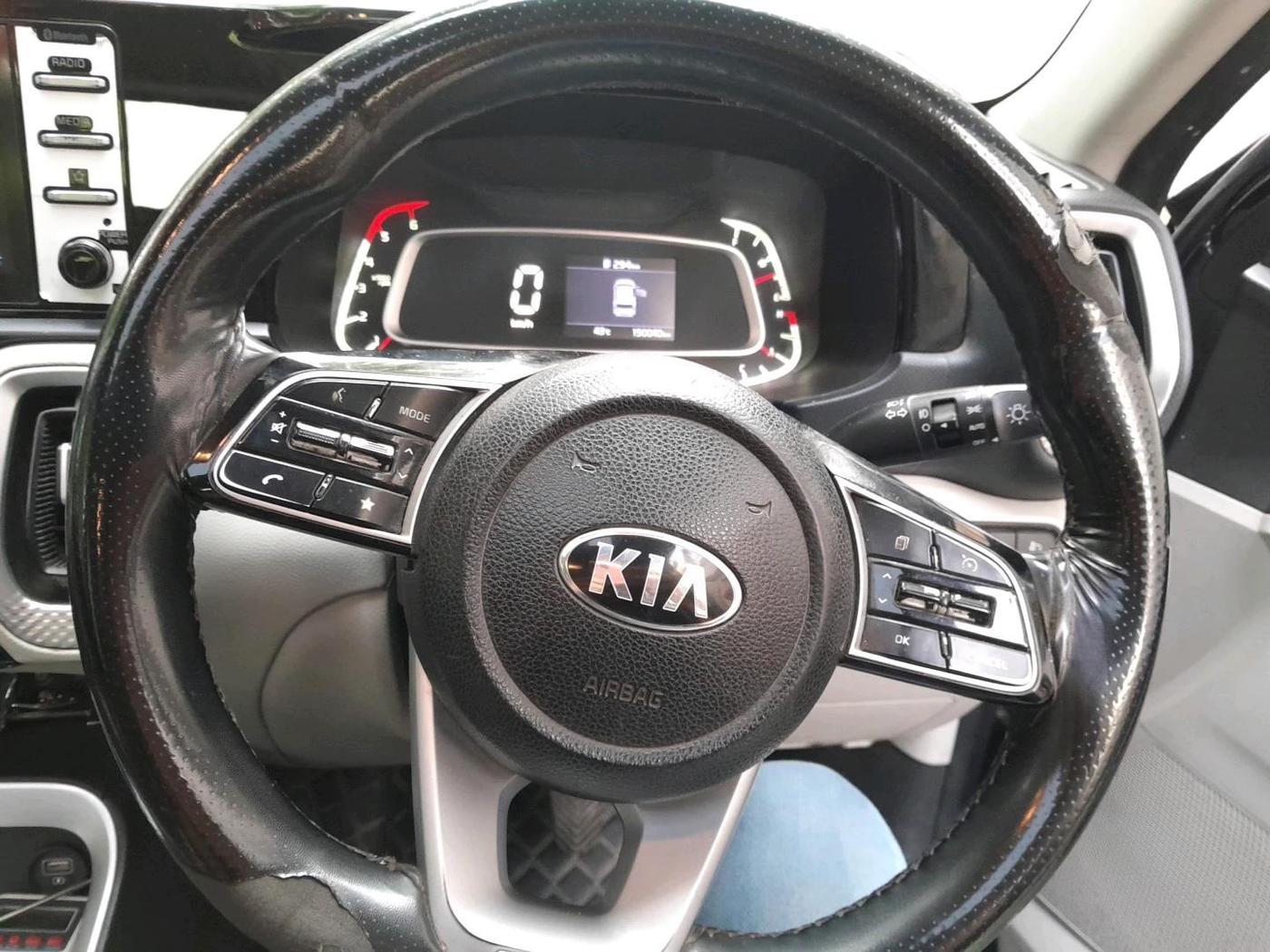 2021 KIA SONET HTX 1.5, Diesel, Manual, 1,50,040 km, interior