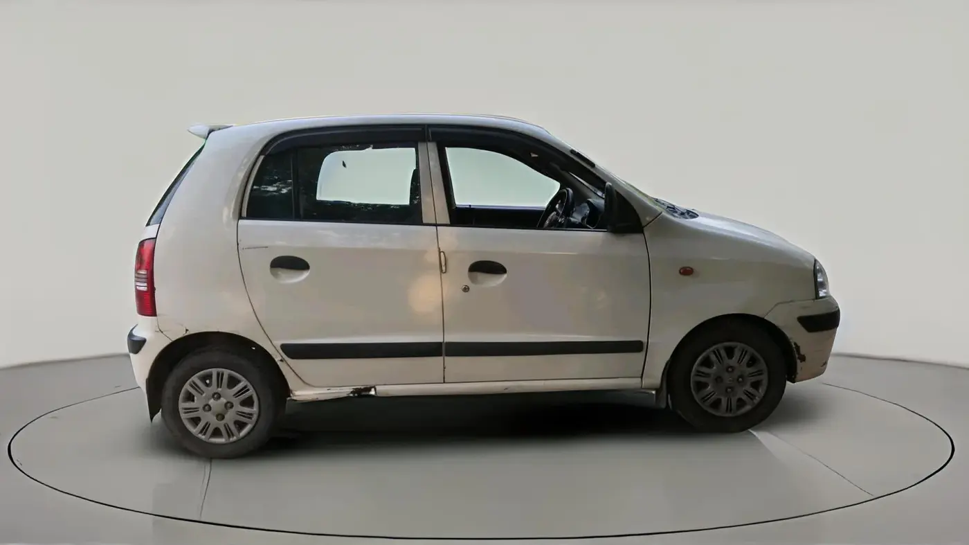2013 Hyundai Santro Xing GL PLUS, CNG, Manual, 1,12,985 km, exterior
