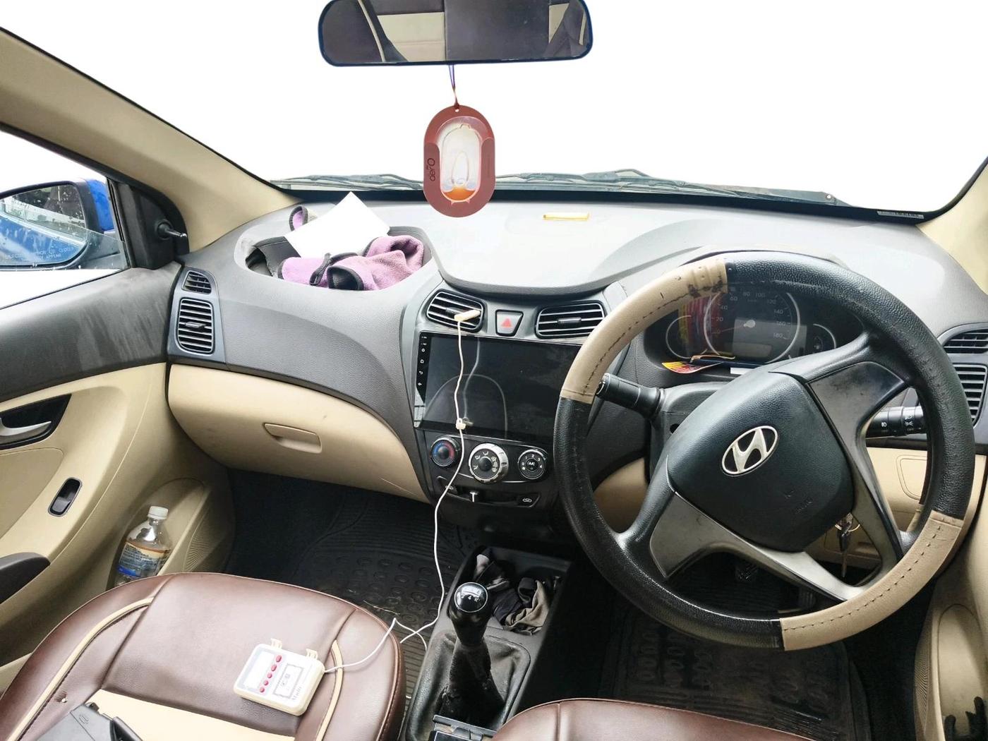 2014 Hyundai Eon SPORTZ, Petrol, Manual, 85,662 km, interior