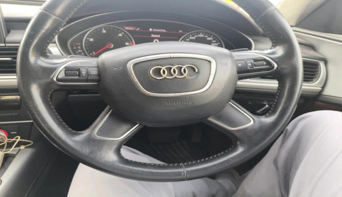 2013 Audi A6 2.0 TDI PREMIUM, Diesel, Automatic, 1,10,069 km, interior