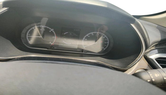 2022 Tata Harrier XT PLUS 2.0L KRYOTEC, Diesel, Manual, 65,111 km, interior