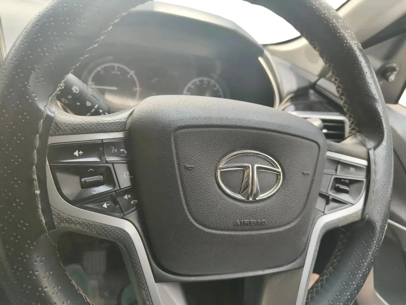 2022 Tata Harrier XT PLUS 2.0L KRYOTEC, Diesel, Manual, 65,111 km, interior