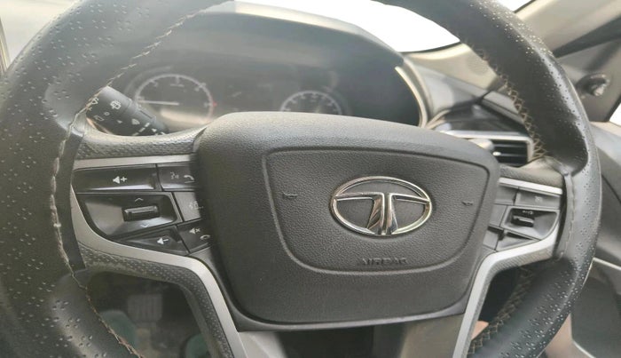 2022 Tata Harrier XT PLUS 2.0L KRYOTEC, Diesel, Manual, 65,111 km, interior