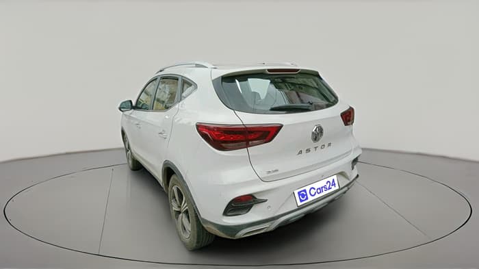 2024 MG ASTOR  Sharp Pro 1.5 MT (Ivory), Petrol, Manual, 47,211 km, exterior