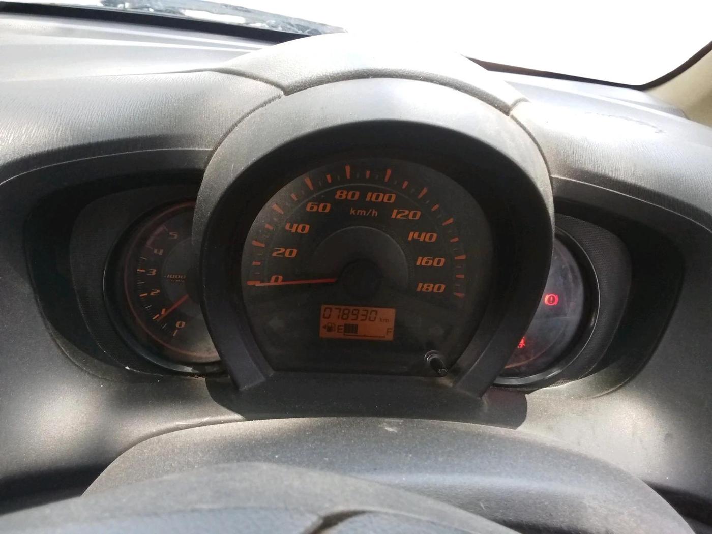 2014 Honda Amaze 1.5L I-DTEC S, Diesel, Manual, 78,930 km, interior