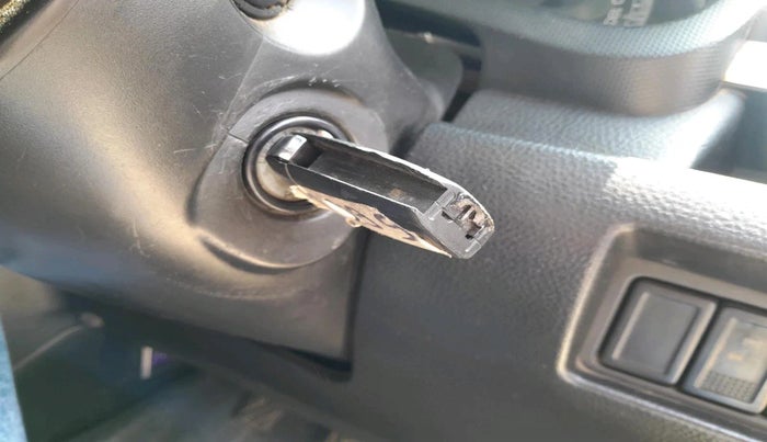 2014 Maruti Swift VDI, Diesel, Manual, 2,11,959 km, interior