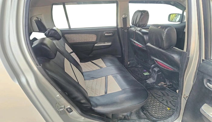 2015 Maruti Wagon R 1.0 VXI, CNG, Manual, 82,782 km, interior