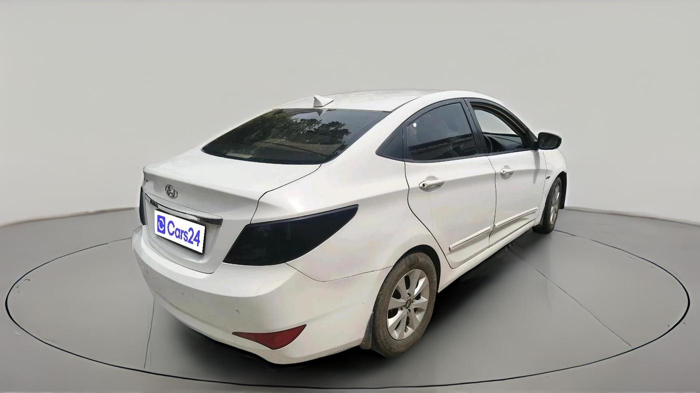 2015 Hyundai Verna 1.6 CRDI S, Diesel, Manual, 93,128 km, exterior