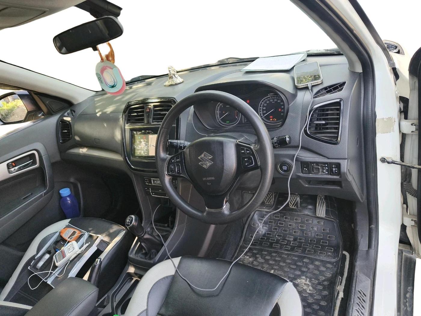 2016 Maruti Vitara Brezza ZDI PLUS, Diesel, Manual, 1,16,710 km, interior