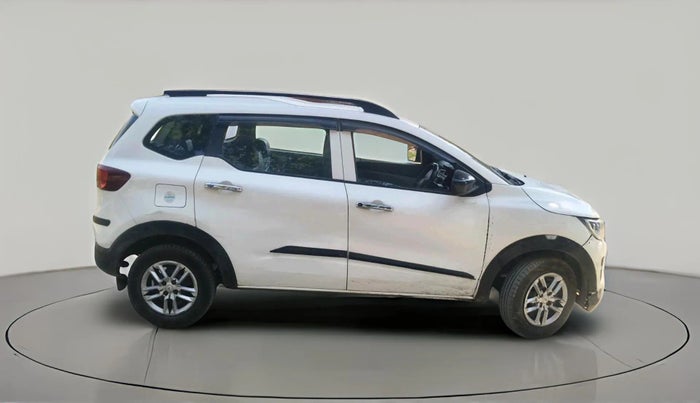 2023 Renault TRIBER RXL MT, CNG, Manual, 62,535 km, exterior