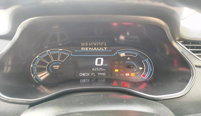 2023 Renault TRIBER RXL MT, CNG, Manual, 62,535 km, interior