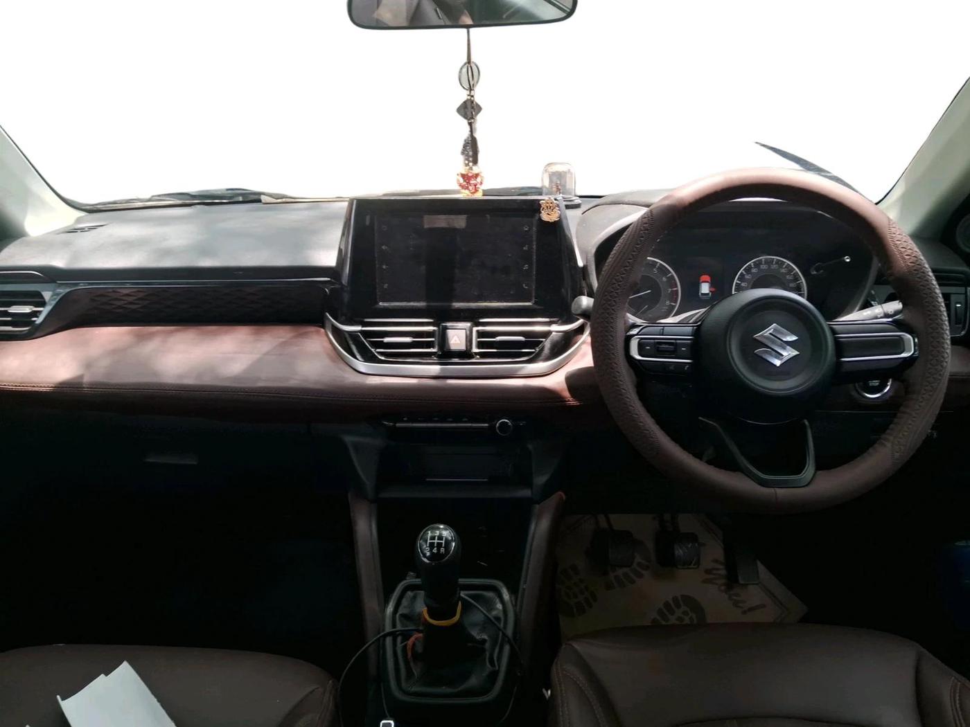 2025 Maruti Victoris Lxi 1.5 MT, Petrol, Automatic, 5,265 km, interior