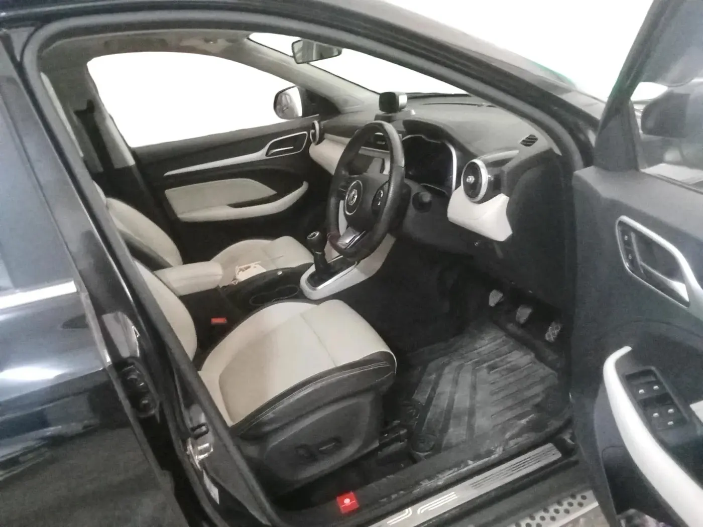 2022 MG ASTOR SHARP 1.5 MT, Petrol, Manual, 18,394 km, interior