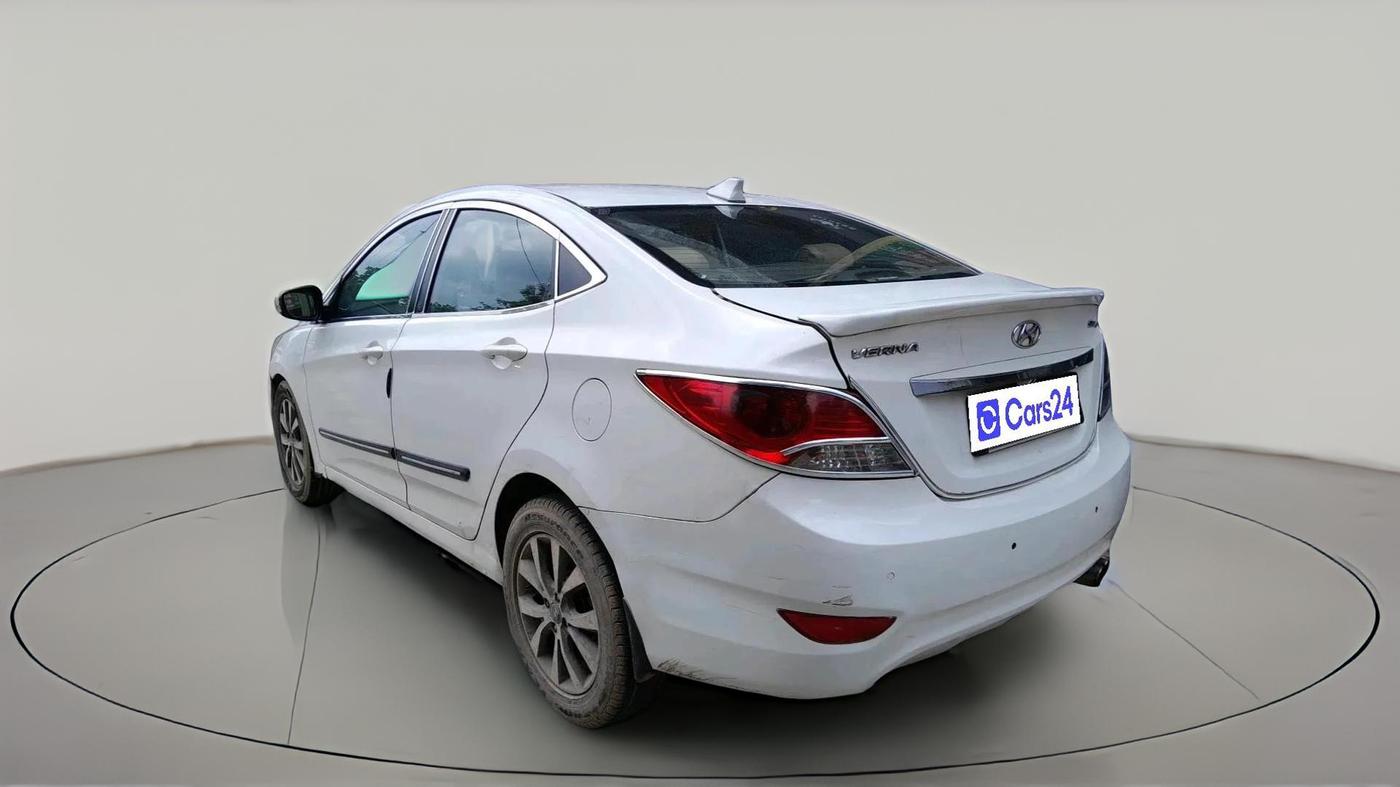 2014 Hyundai Verna FLUIDIC 1.6 CRDI SX, Diesel, Manual, 1,16,257 km, exterior