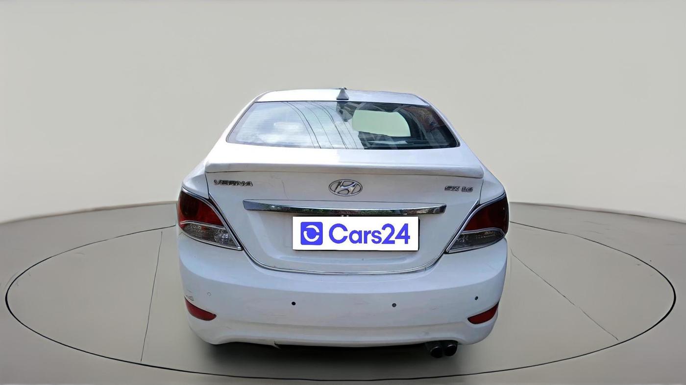 2014 Hyundai Verna FLUIDIC 1.6 CRDI SX, Diesel, Manual, 1,16,257 km, exterior