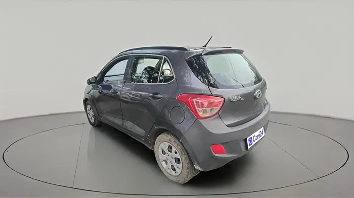 2015 Hyundai Grand i10 SPORTZ 1.2 KAPPA VTVT, Petrol, Manual, 1,06,191 km, exterior