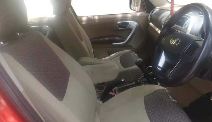 2016 Mahindra TUV300 T8, Diesel, Manual, 69,062 km, interior