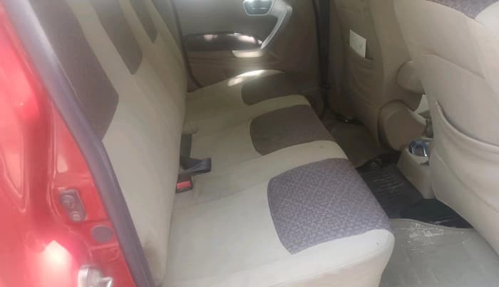 2016 Mahindra TUV300 T8, Diesel, Manual, 69,062 km, interior