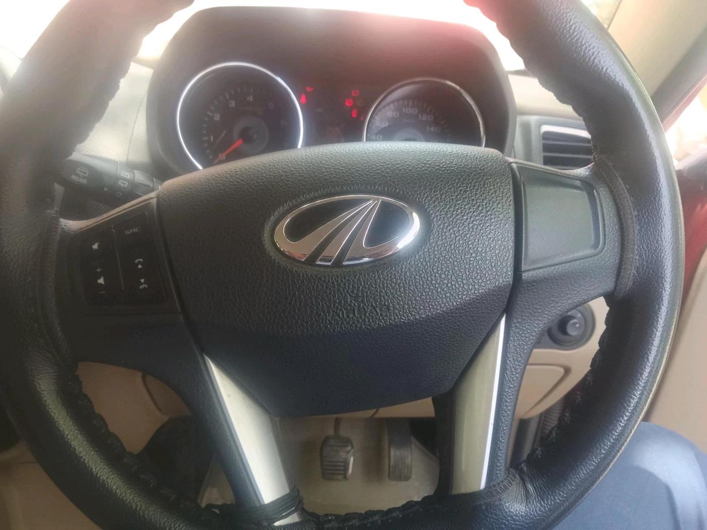2016 Mahindra TUV300 T8, Diesel, Manual, 69,062 km, interior