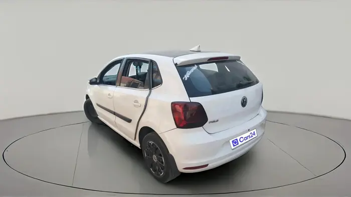 2016 Volkswagen Polo COMFORTLINE 1.2L, Petrol, Manual, 1,15,730 km, exterior
