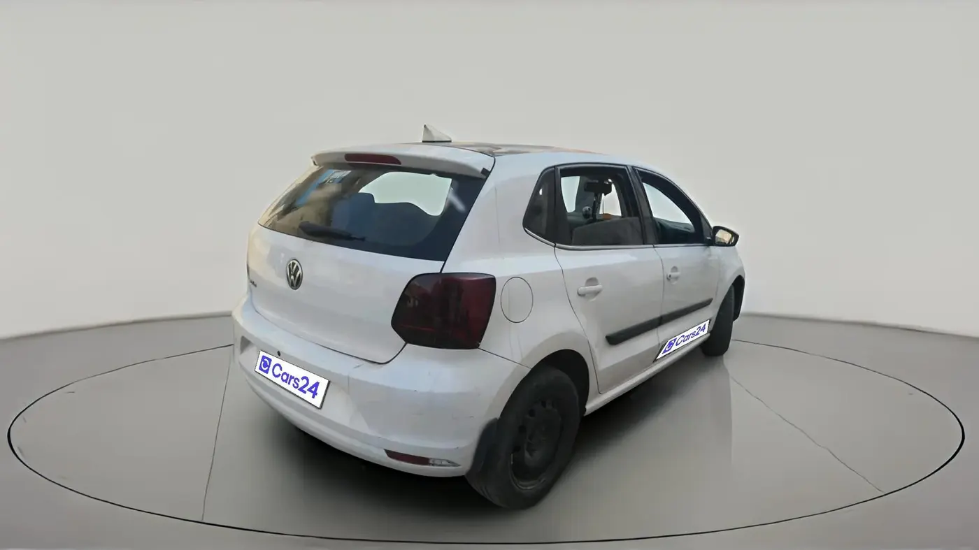 2016 Volkswagen Polo COMFORTLINE 1.2L, Petrol, Manual, 1,15,730 km, exterior