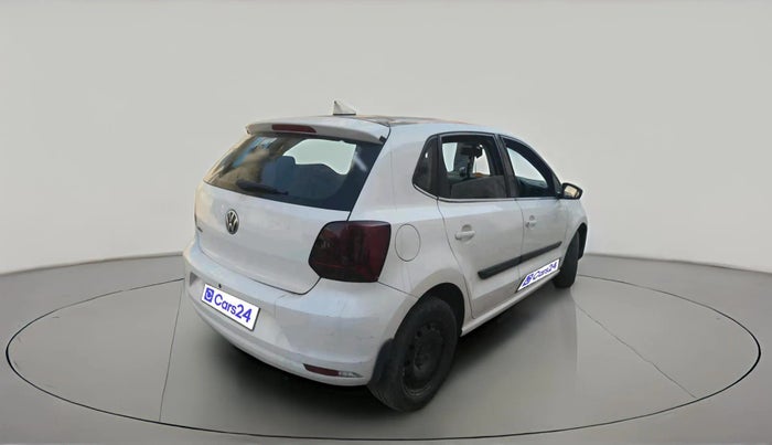 2016 Volkswagen Polo COMFORTLINE 1.2L, Petrol, Manual, 1,15,730 km, exterior