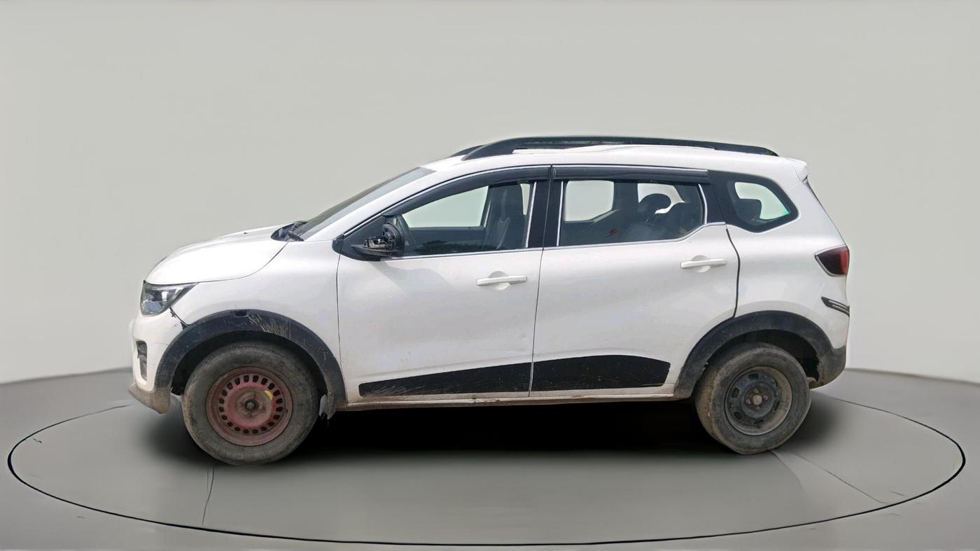 2024 Renault TRIBER RXT, Petrol, Manual, 71,491 km, exterior