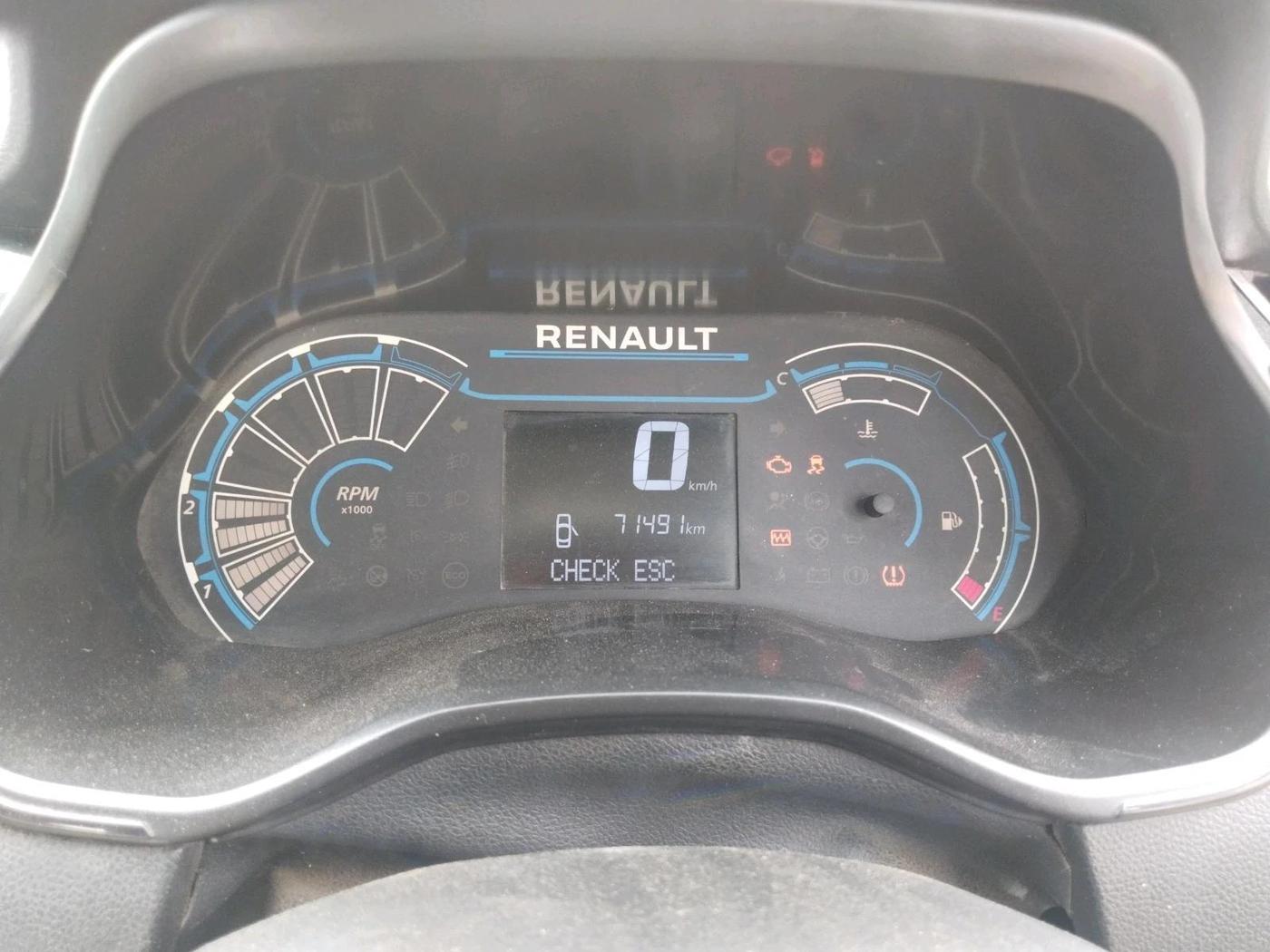 2024 Renault TRIBER RXT, Petrol, Manual, 71,491 km, interior
