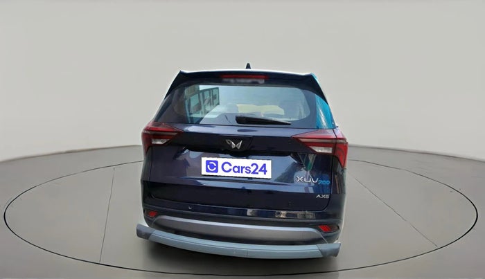 2022 Mahindra XUV700 AX 5 D MT 7 STR, Diesel, Manual, 53,653 km, exterior