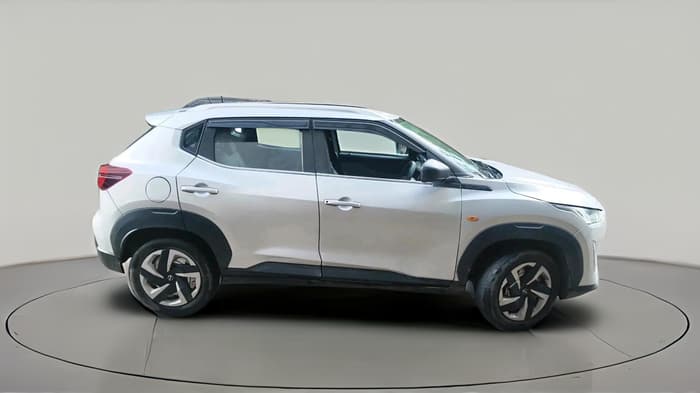 2021 Nissan MAGNITE XE, CNG, Manual, 1,07,241 km, exterior