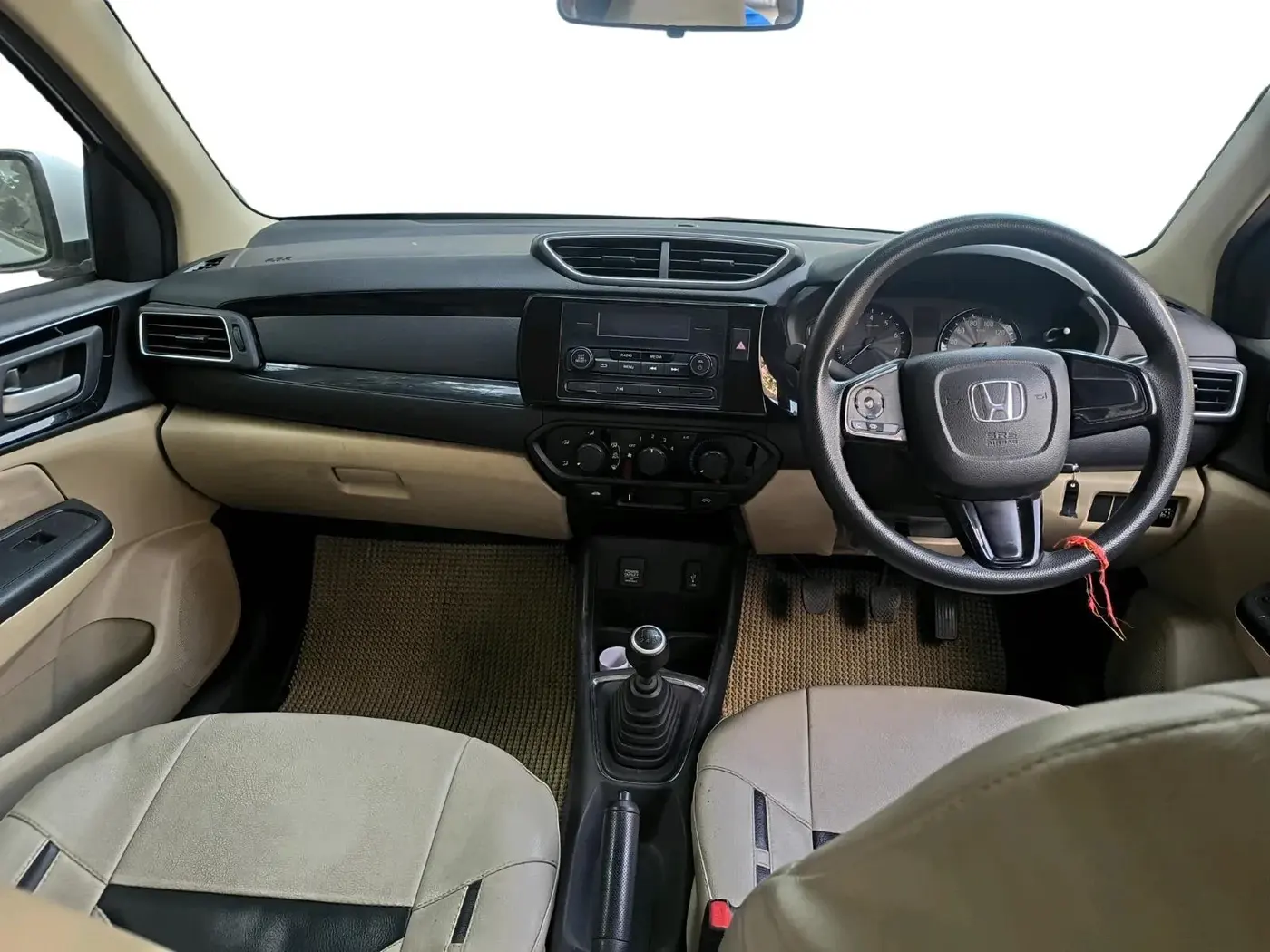 2018 Honda Amaze 1.2L I-VTEC S, Petrol, Manual, 45,725 km, interior