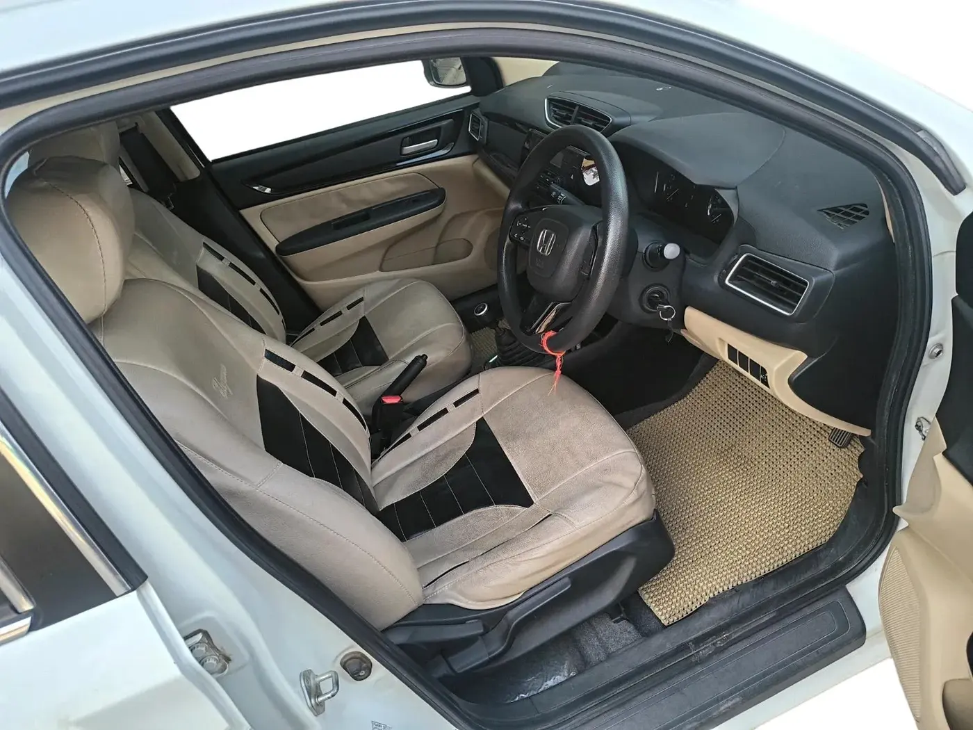 2018 Honda Amaze 1.2L I-VTEC S, Petrol, Manual, 45,725 km, interior
