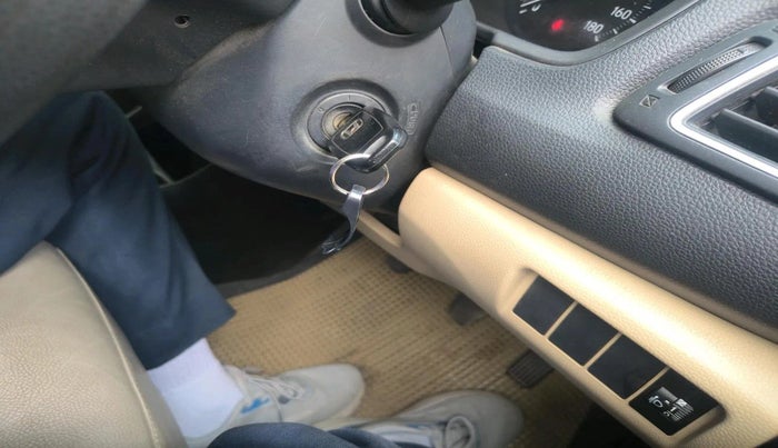 2018 Honda Amaze 1.2L I-VTEC S, Petrol, Manual, 45,725 km, interior