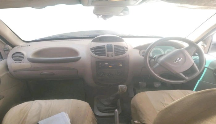 2011 Mahindra Xylo D2 BS III, Diesel, Manual, 61,404 km, interior