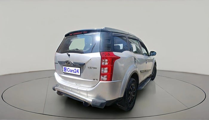 2016 Mahindra XUV500 W10, Diesel, Manual, 1,41,137 km, exterior