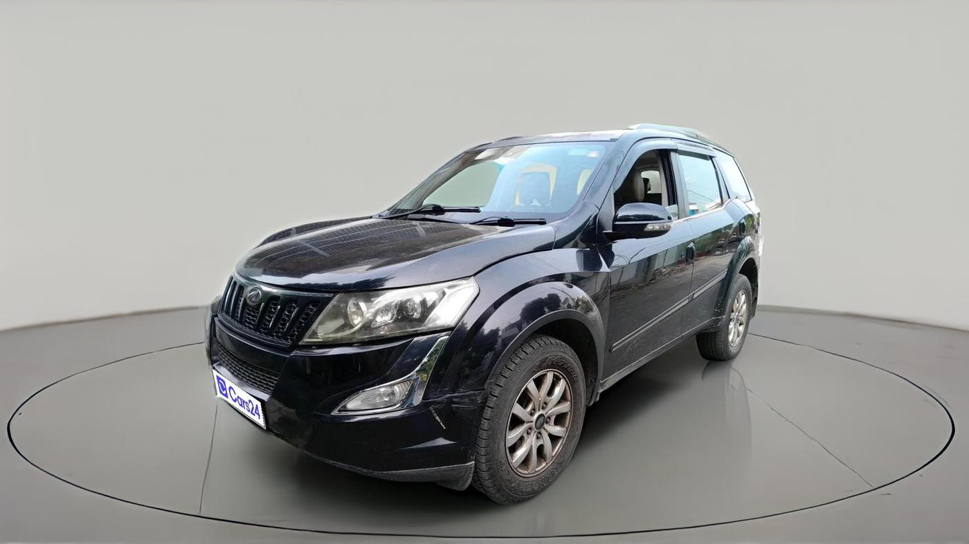 2018 Mahindra XUV500 W10 1.99, Diesel, Manual, 1,68,174 km, exterior