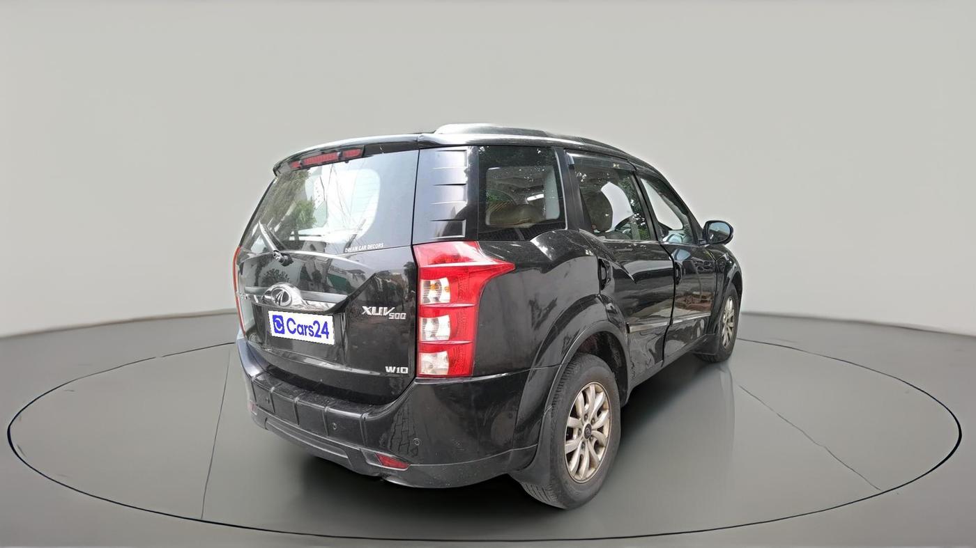 2018 Mahindra XUV500 W10 1.99, Diesel, Manual, 1,68,174 km, exterior