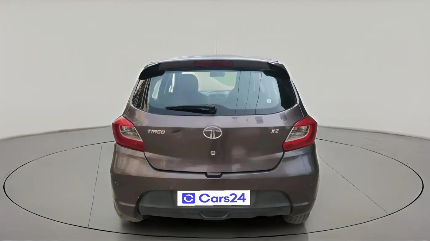 2017 Tata Tiago XZ DIESEL, Diesel, Manual, 1,41,168 km, exterior