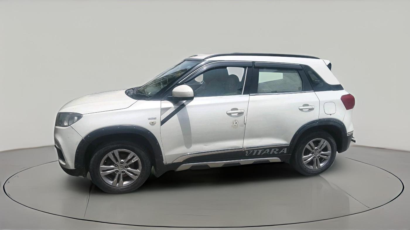 2017 Maruti Vitara Brezza VDI (O), Diesel, Manual, 1,22,545 km, exterior