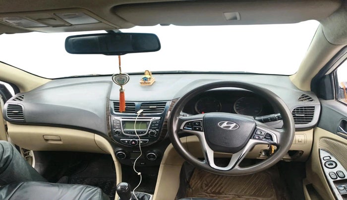 2014 Hyundai Verna FLUIDIC 1.6 CRDI SX, Diesel, Manual, 1,28,213 km, interior