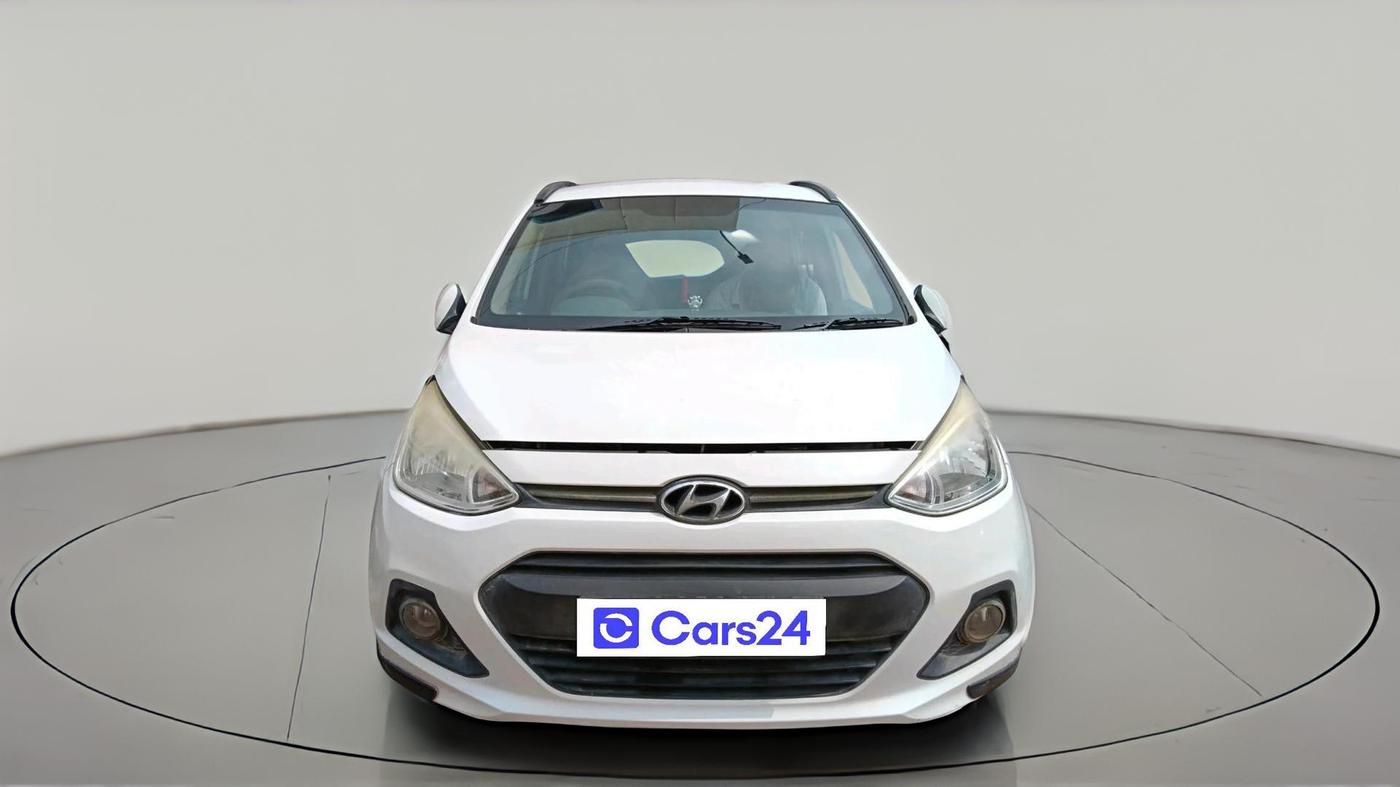 2013 Hyundai Grand i10 SPORTZ 1.2 KAPPA VTVT, Petrol, Manual, 32,604 km, exterior